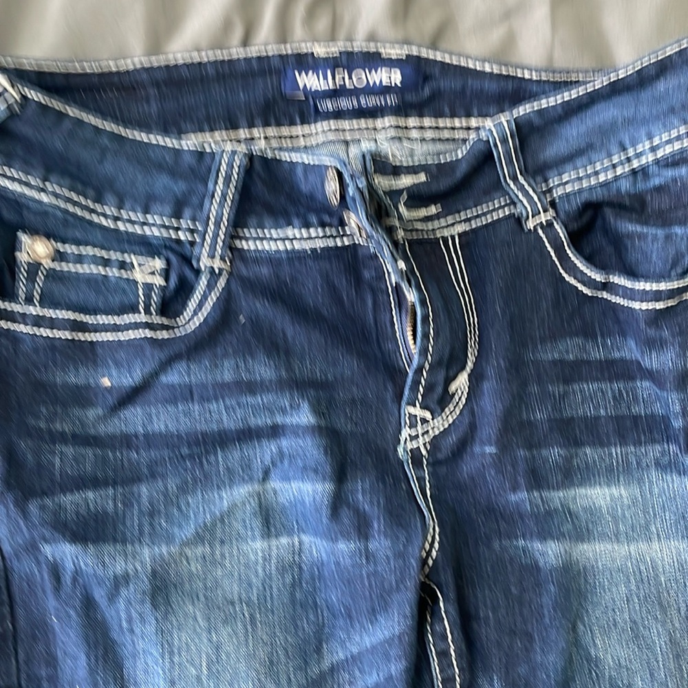 Wallflower luscious curvy fit deep blue jeans